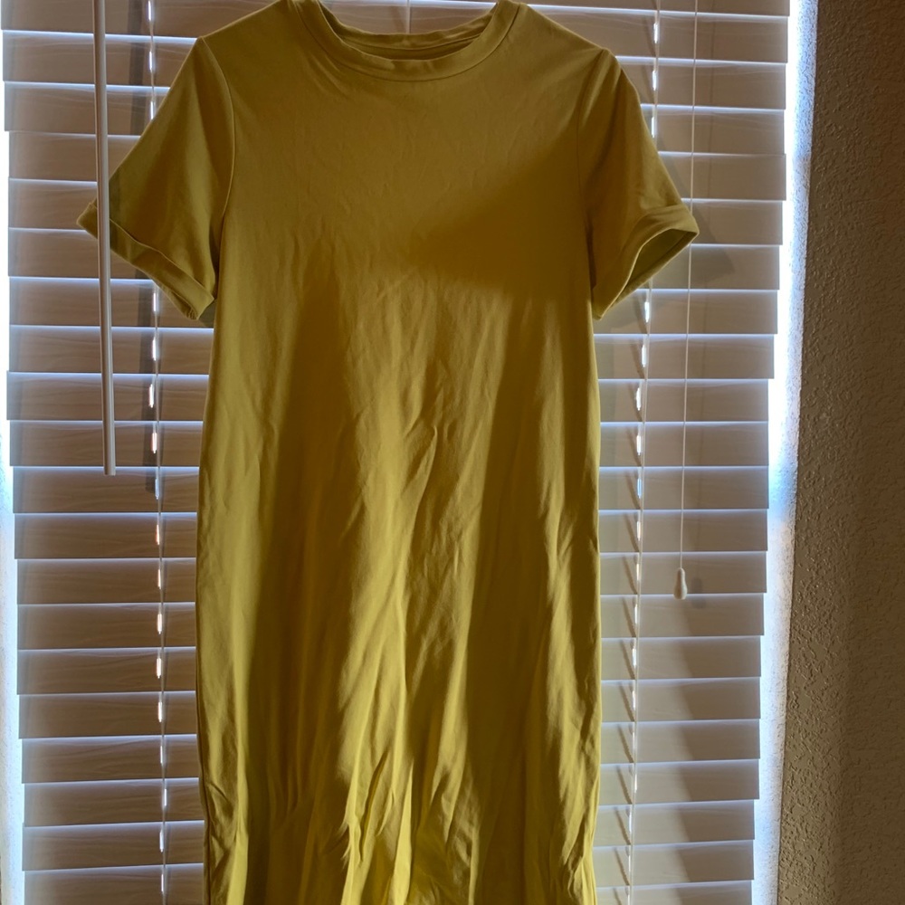 Oversized green dress